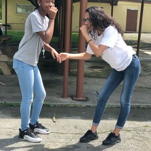 Meet your Posher, Aija